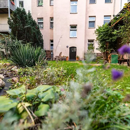 Cosy Altstadt- Parkplatz-garten-wlan Lägenhet *