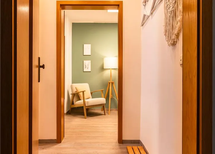 Daire Cosy Altstadt- Parkplatz-garten-wlan