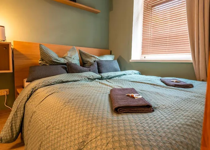 Cosy Altstadt- Parkplatz-garten-wlan