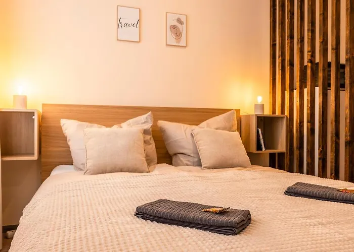 Cosy Altstadt- Parkplatz-garten-wlan Διαμέρισμα *